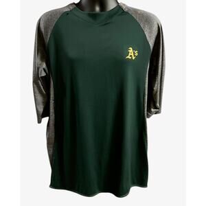 Majestic Oakland A’s MLB Men's L Therma Base Pullover Long Sleeve‎ Shirt 7560